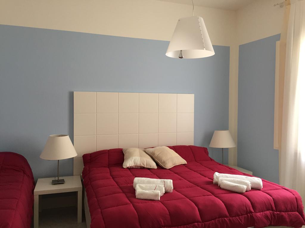 Albachiara Suite Rooms - City Center Trapani Esterno foto