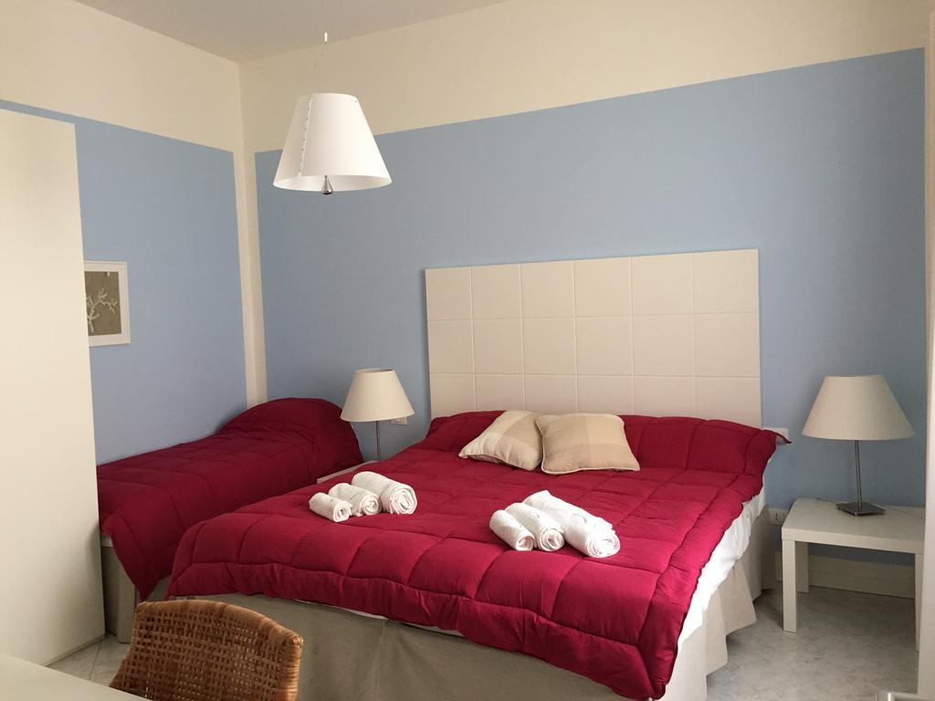 Albachiara Suite Rooms - City Center Trapani Esterno foto