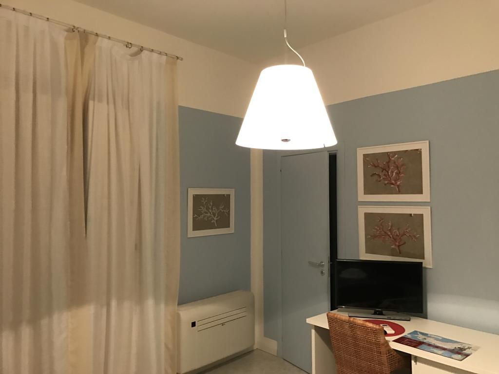Albachiara Suite Rooms - City Center Trapani Esterno foto